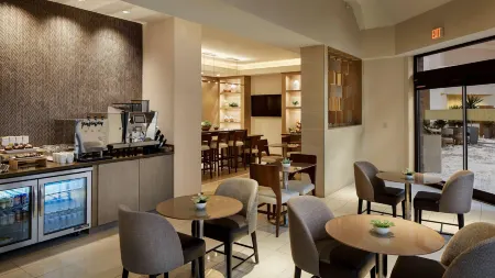 辛辛那提東北萬豪酒店