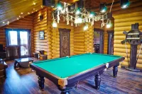 Russkaya Usad'ba Hotel - Bãi đậu xe