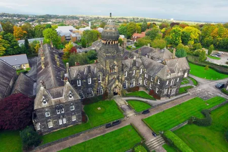 Hinsley Hall