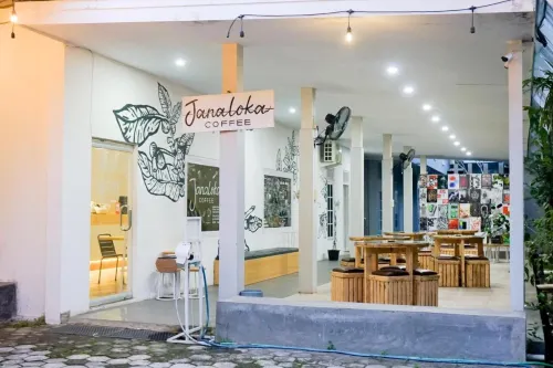 Tamadara Guesthouse Jogja - Pensions