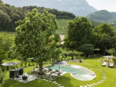 貝利亞閣樓 - 限成人- 公寓 阿皮亞諾蘇拉斯特拉達德爾維諾酒店