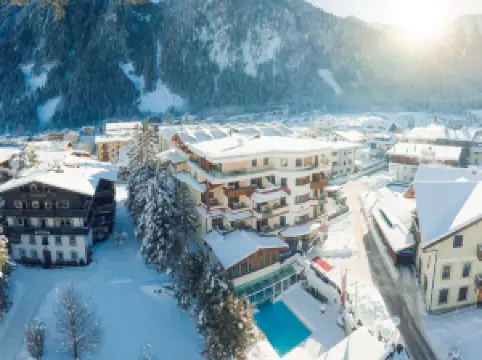 Alpine Hideaway Zillertalerhof - 4 Sterne Superior