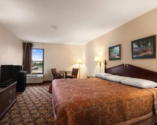 Super 8 by Wyndham Evansville North Hotels in Vanderburgh County