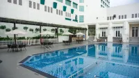 Emerald Garden International Hotel - Pools