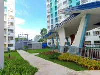 Spacious 36Sqm Studio with 65" TV Netflix Karaoke and Pool Access Near Airport and Samal Ferry Hotel a Panabo