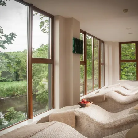 Falls Hotel & Spa