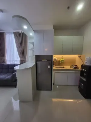 2 Bedrooms luxury at Vida View Apartement Makassar by Cua - Pools