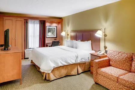 Wingate by Wyndham Cranberry