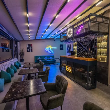 Euronova Hotels & Suites