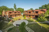 Pontos Family Resort Zarya Recreation Camp
