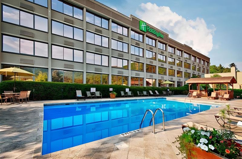 Holiday Inn Asheville East-Blue Ridge Pkwy by IHG photo 3