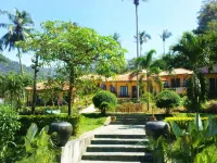 Paradise Bungalows