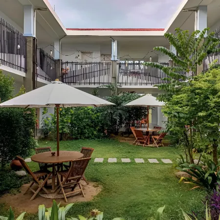 GRAND SAMOTA HOTEL