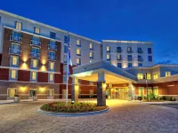 Hilton Garden Inn Charleston / Mt. Pleasant Hotels near USS Yorktown CV-10