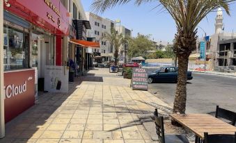 Pizza Street Hostel