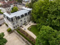 Hôtel les Maréchaux - Swimmingpools