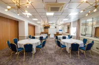 Ivy Bush Royal Hotel by Compass Hospitality - breakfast