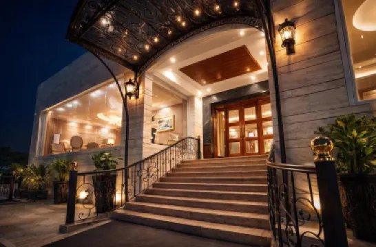 Best Western Hotel Faisalabad City فنادق في 