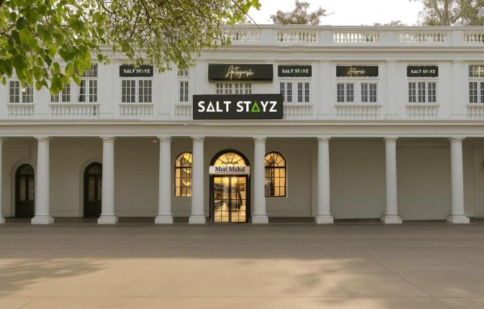 SALTSTAYZ AUTOGRAPH - CONNAUGHT PLACE