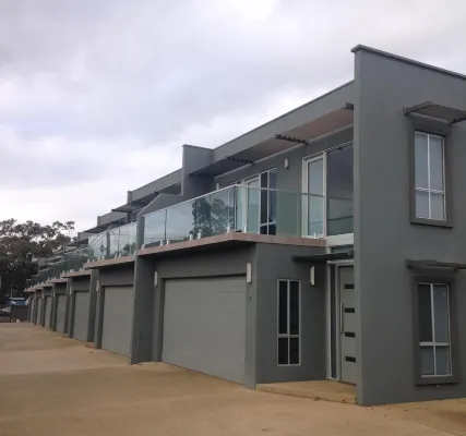 Griffith Prestige Apartments - 주차장
