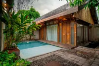 Ayom Java Village - Romantic