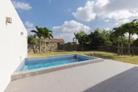 Ritomaru Villa Pierce Miyakojima - Rooftop Pools