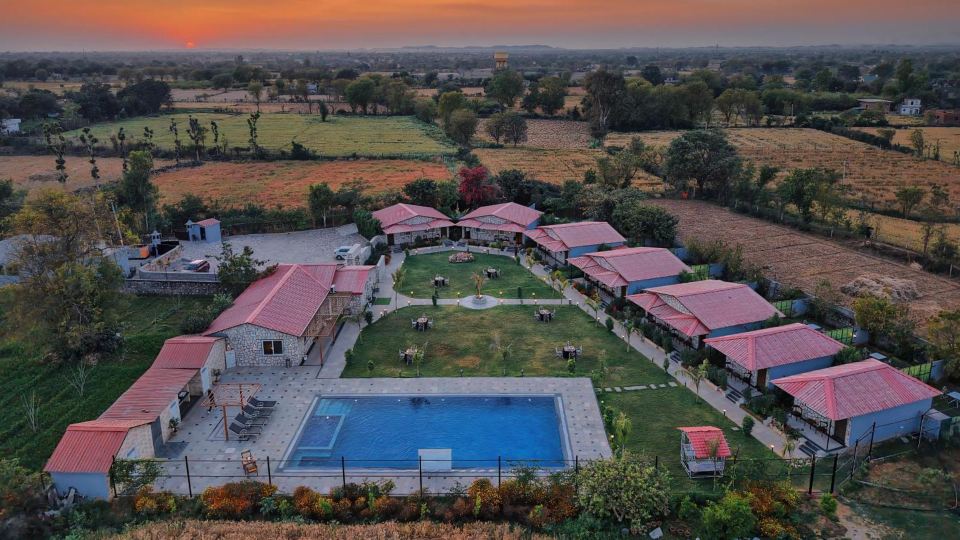 Aashiyana Luxury Cottages
