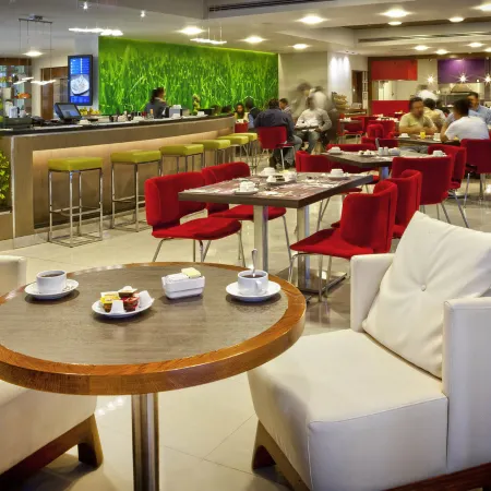 Novotel Mexico City Santa Fe Отели рядом с достопримечательностью «Санта-Фе»