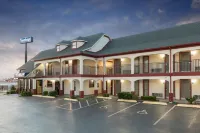 Travelodge Inn & Suites by Wyndham Norman