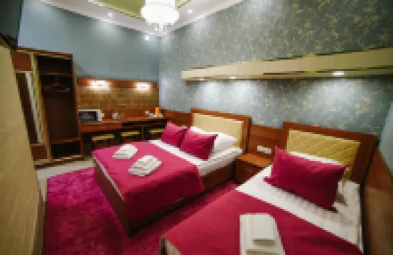 Hotel Boston on Baltakhinova 17