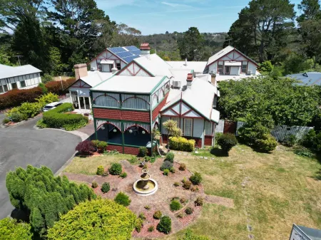 Belgravia Mountain Guest House Отели в г. Катумба