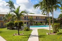 Orange Hill Beach Inn - Beach