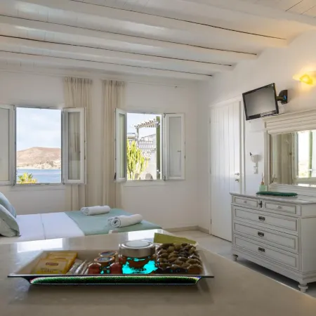 Anthos Apartments