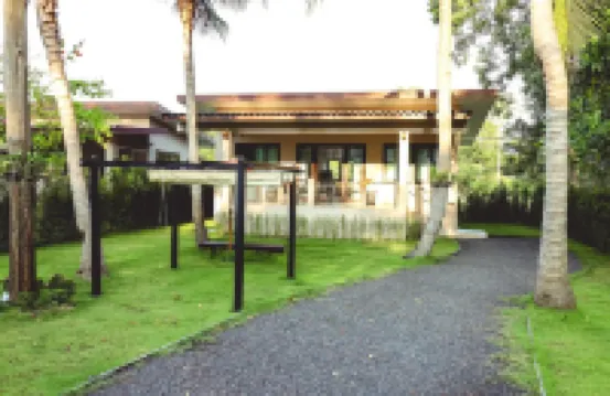 薩穆特拉住宅酒店 鄰近Ao Hin Kong Beach的酒店