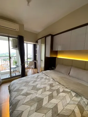 Joey@Apartemen Mtown Residence Gading Serpong, Tangerang Hôtels à proximité de : Scientia Square Park