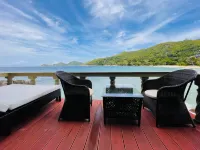 Villa Chez Batista Hotels in Takamaka