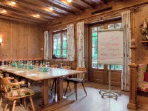 ホテル ツル ポスト アシュハイム アシュハイムのホテル