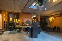Khách sạn Conconhouse Nội Miếu