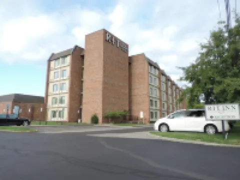 Rit Inn & Conference Center Hotels in Henrietta