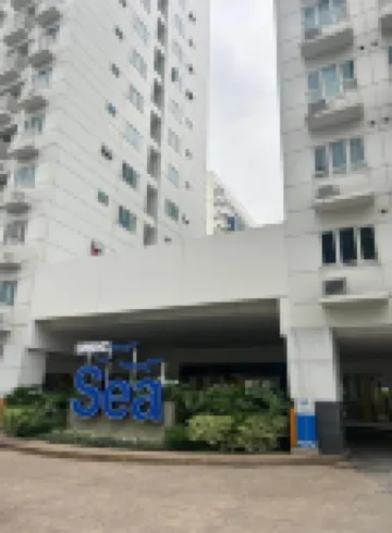 Sea Residences Moa-Eric Apartments