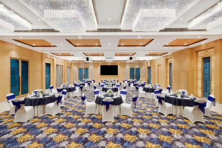 Hotel Aketa Rajpur Road Dehradun, Dehradun Отели рядом с достопримечательностью «Mindrolling Monastery»