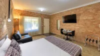 Bridges on Meninya Motel & Apartments Hotels in Moama