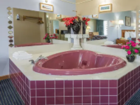 Super 8 by Wyndham O'Fallon MO/St. Louis Area Hotels in O'Fallon