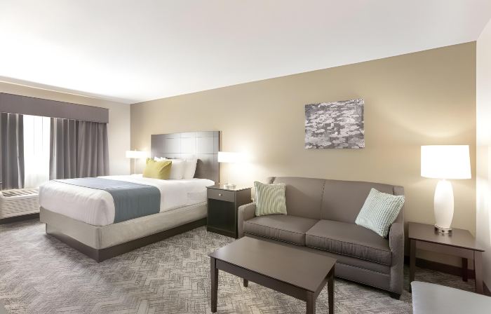 Comfort Inn & Suites Tualatin - Lake Oswego South