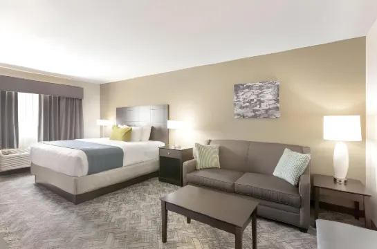 Comfort Inn & Suites Tualatin - Lake Oswego South