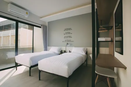 Baan Noppadol Отели рядом с достопримечательностью «Ramkhamhaeng University Bang Na Campus»