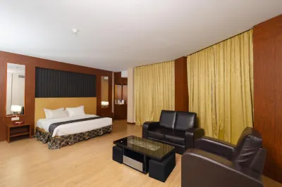 Hotel PEN Mutiara Hotels near Damar Laut Beach