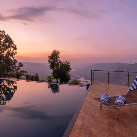 Cloud Mist Resort and Spa