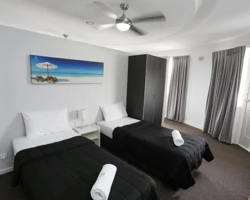 The Lakes Hotel Hotels in Wyong