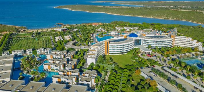 Aquasis de Luxe Resort & Spa - Ultra All Inclusive ディディムのホテル